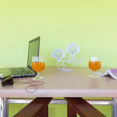 Tatil Evi Zois' House *